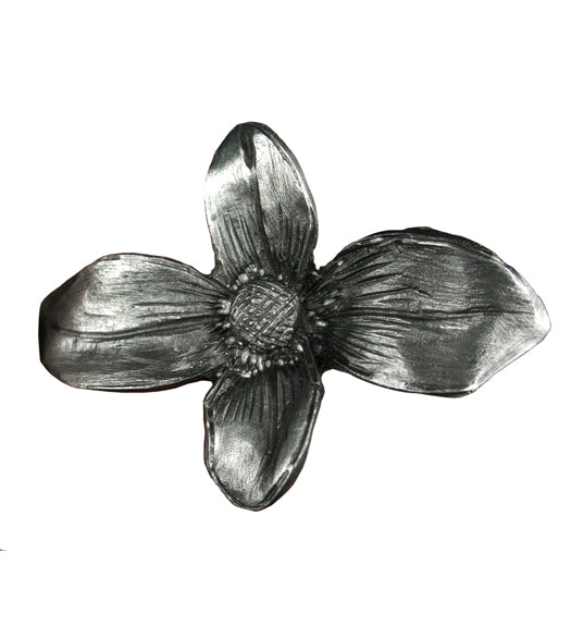 Dogwood Blossom Drawer Knob, Acorn APQPP