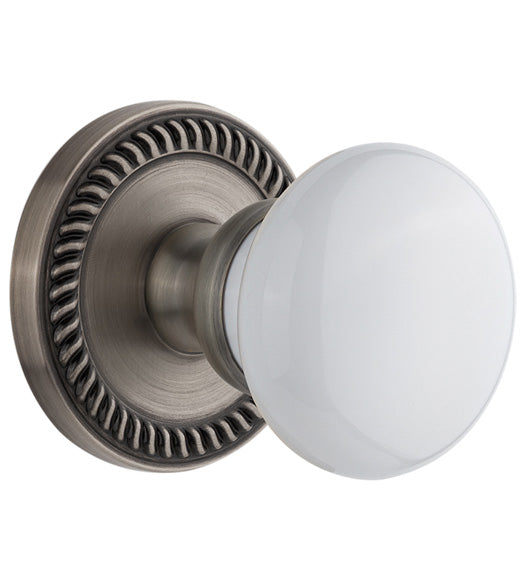 Porcelain Hyde Park Knob With Newport Rose, Grandeur NEWHYD