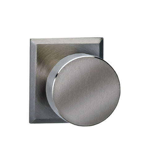Modern Knob with Rectangular Rose, Omnia 935RT