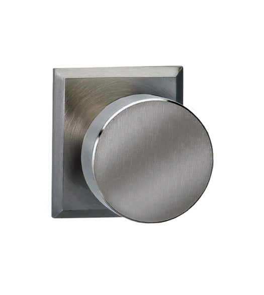 Modern Knob with Rectangular Rose, Omnia 935RT
